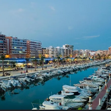 La Casita Del Tio Santa Pola